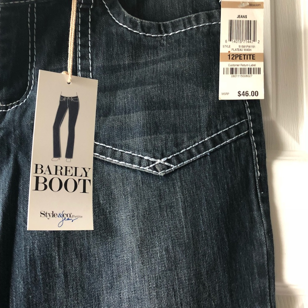 Boot Leg Jeans - Picture 3 of 3